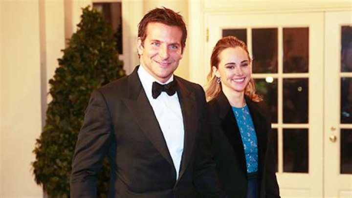 Suki Waterhouse Seemingly Shades Bradley Cooper In TikTok Video – Hollywood Life