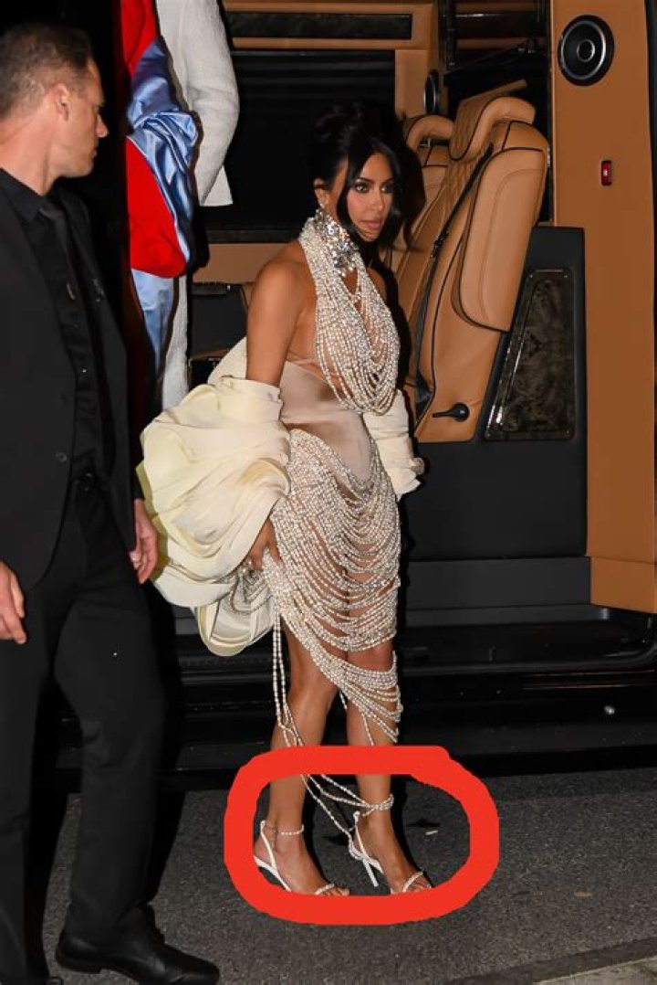 Kim Kardashian & More: The Summer’s Biggest Wardrobe Malfunctions