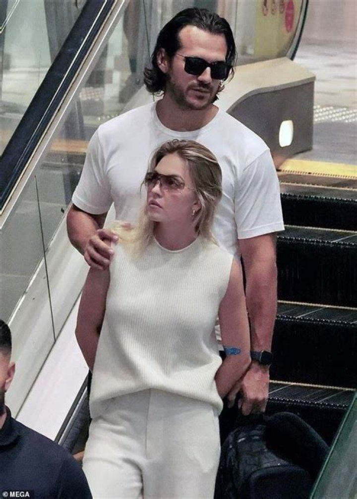 Sydney Sweeney & Fiance Jonathan Davino Show Rare PDA at Airport