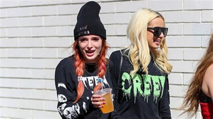 Tana Mongeau Reacts To Bella Thorne’s Songs & Video For ‘SFB’ – Hollywood Life