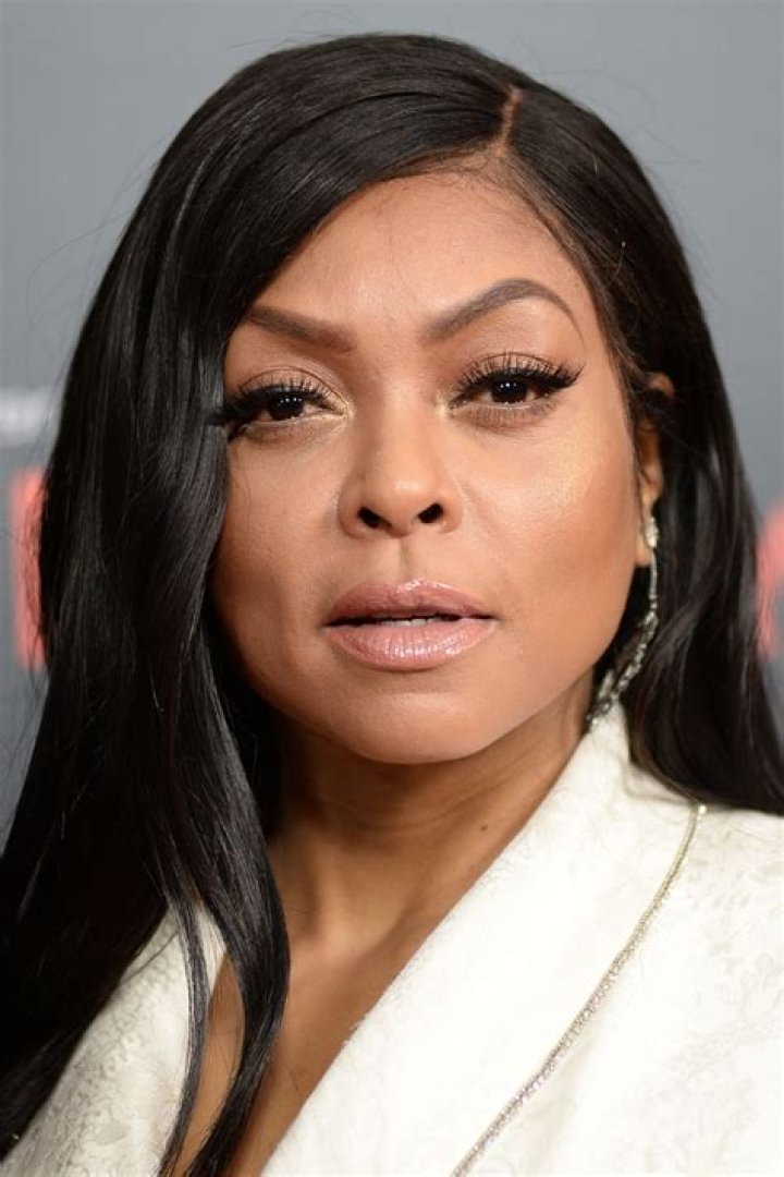 Pics Of The ‘Empire’ Actress – Hollywood Life