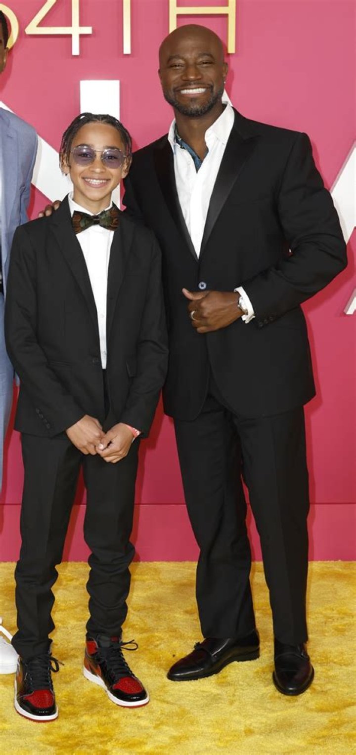 Taye Diggs Cheating On Idina Menzel? — Did They Split Over His ‘Roving Eye’? – Hollywood Life