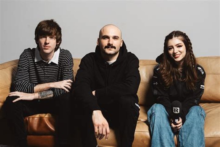 Taylor Phelan Premieres Epic New EP & Reveals The Advice Taylor Swift Gave Him On ‘The Voice’