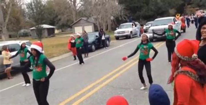 Students Twerk During Louisiana Christmas Parade: Watch Video
