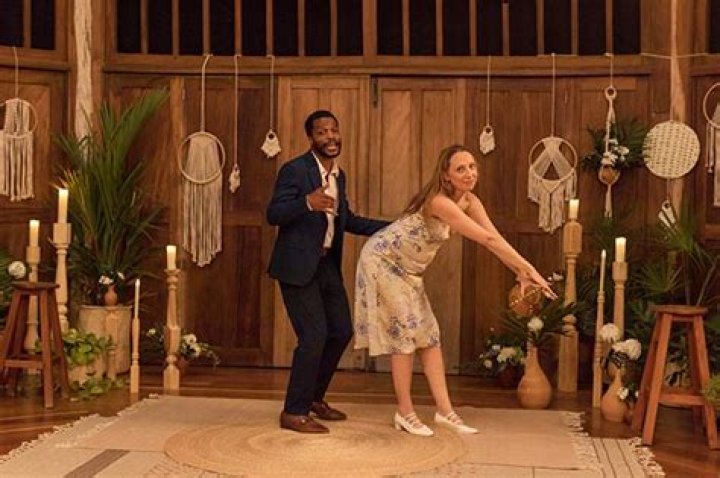 Jillian Bell & Cast Talk BTS Chaos (Exclusive) – Hollywood Life