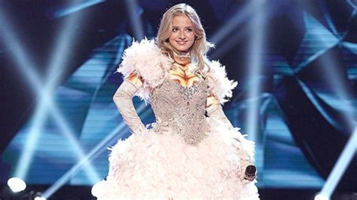 The Show Gave Her A ‘Clean Slate’ – Hollywood Life