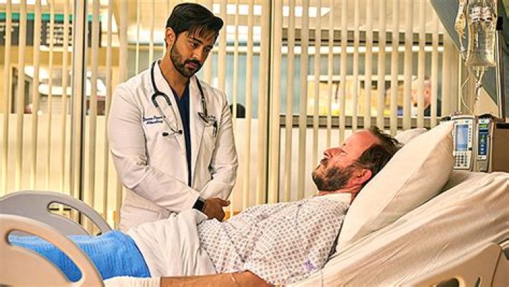 Devon Meets New Interns & Deals With Trevor – Hollywood Life