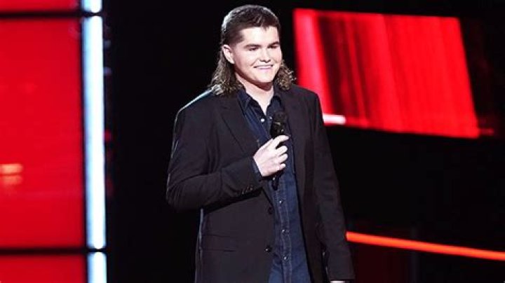 The Reason Why He Won’t Cut His Mullet – Hollywood Life