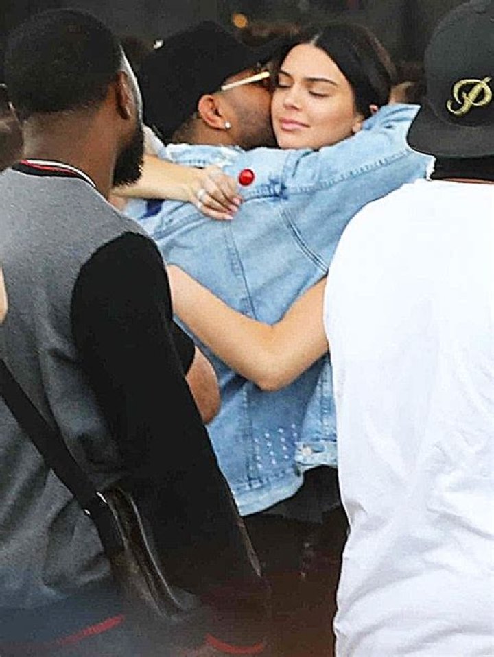 The Weeknd Gives Bella Hadid’s Pal Kendall Jenner Hug & Kiss on The Cheek At Coachella — Pic