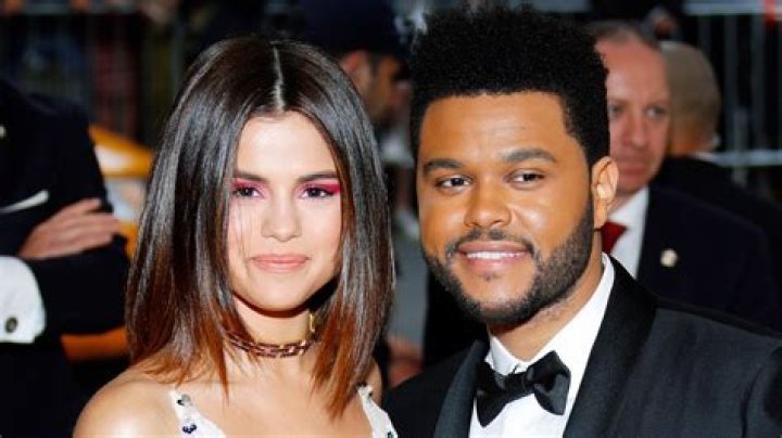 The Weeknd Gushes Over Selena Gomez With ‘Glow’ Instagram Pic – Hollywood Life