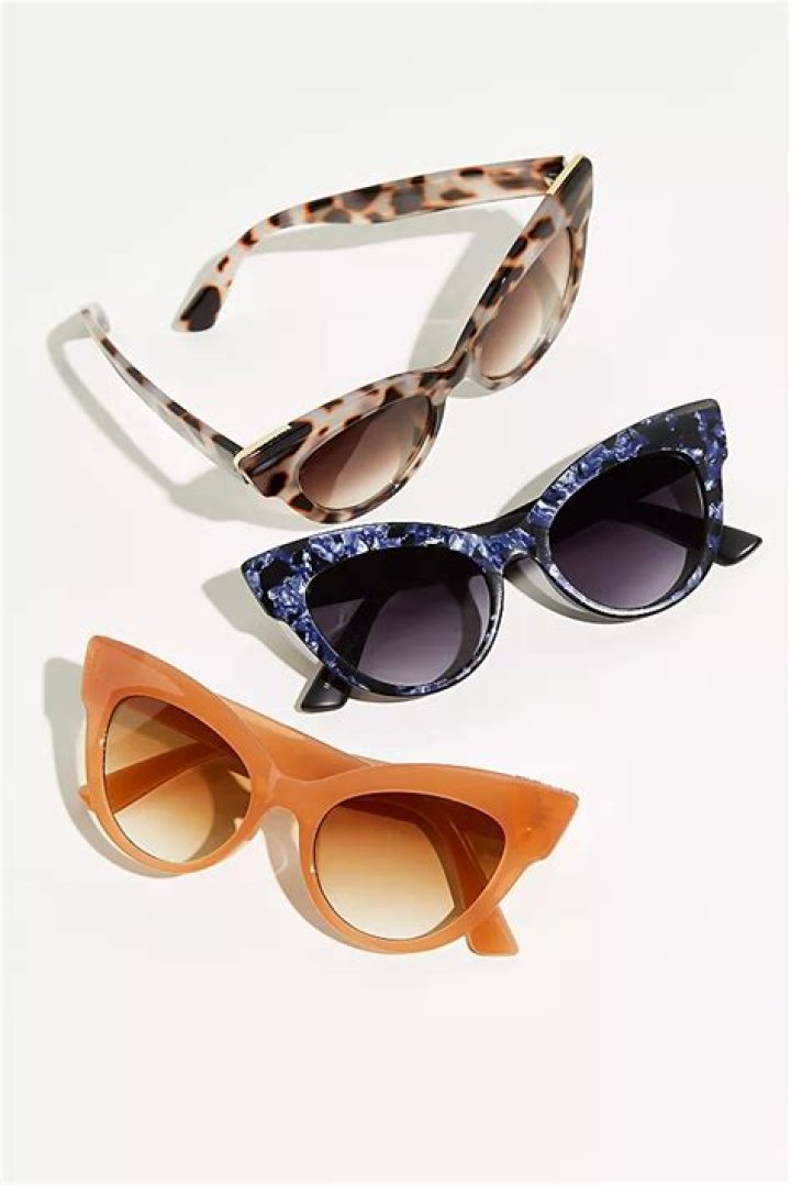 These Retro Sunglasses Are a Must for Your Next Vacation & They’re on Sale for Under $15