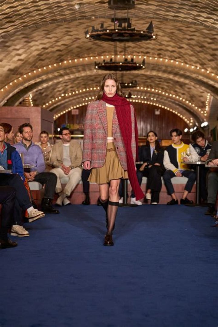 Tommy Hilfiger Fall 2015 Collection — SEE PICS