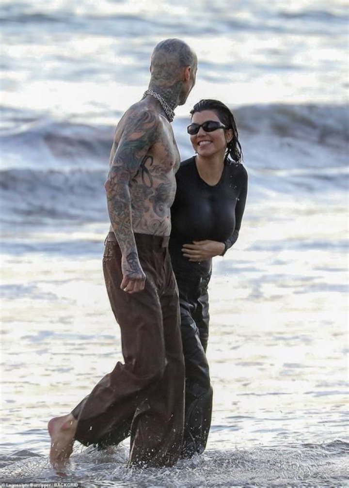 1st Photos & Video – Hollywood Life