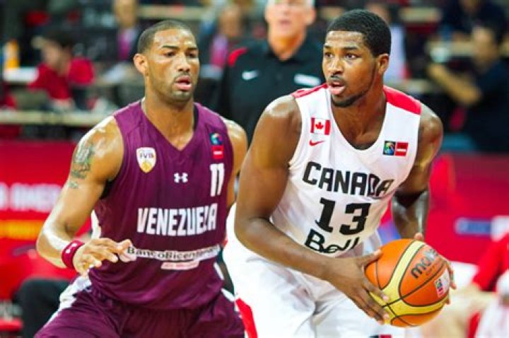 Tristan Thompson Heckled By Khloe Kardashian Fans During Chicago Bulls Game — Watch