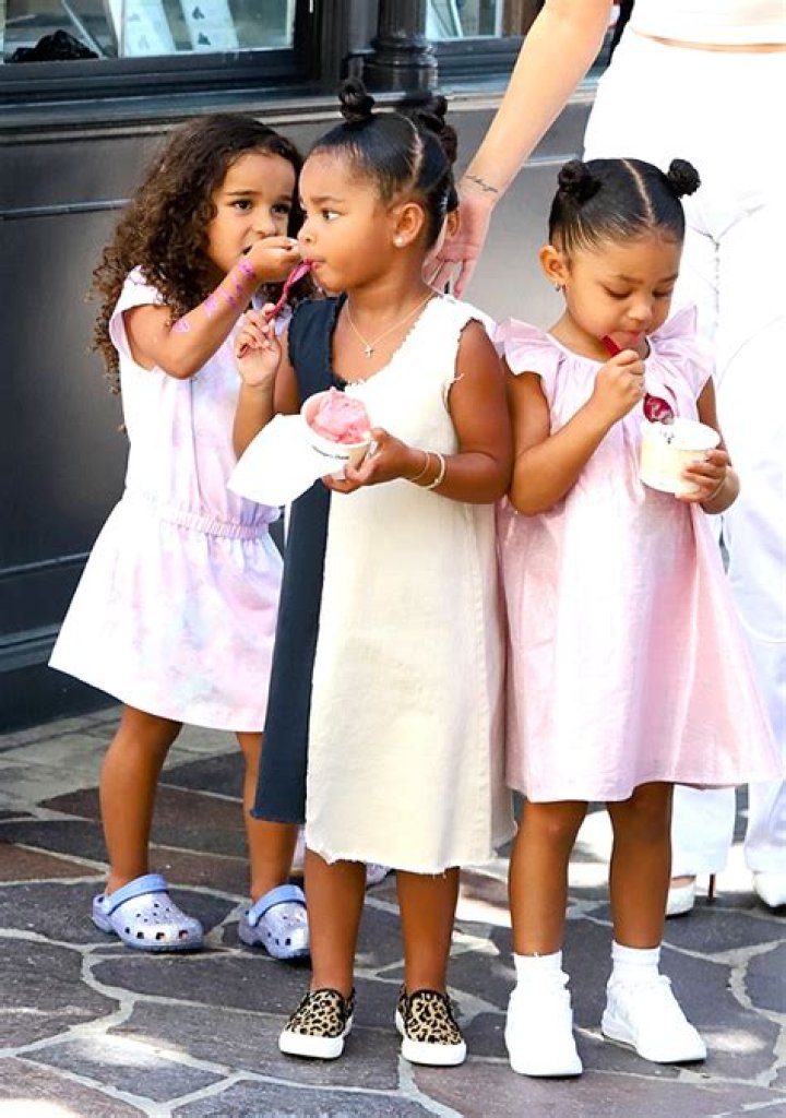 True Thompson, 2, & Stormi Webster, 2, Giggle & Run Around Eating Ice Cream On Thanksgiving — Watch
