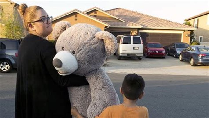 Turpin House Of Horrors: Daughter, 17, Desperately Posted Videos While Allegedly Tortured