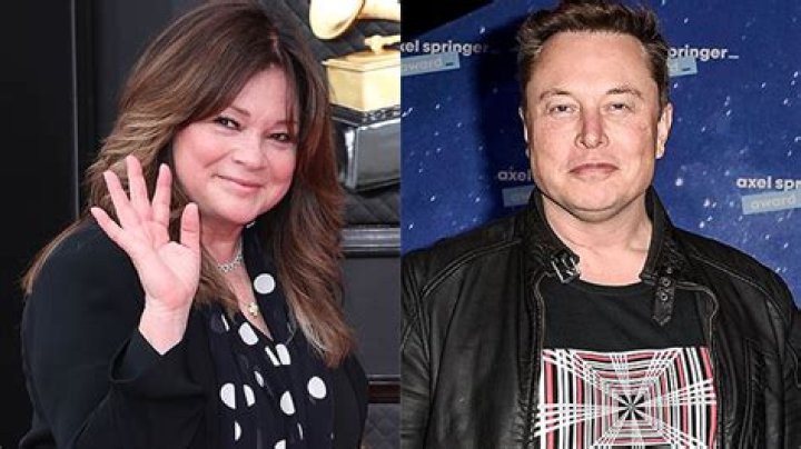Valerie Bertinelli Changes Name To ‘Elon Musk’ On Twitter & Is Applauded For Retweeting Democratic Candidates