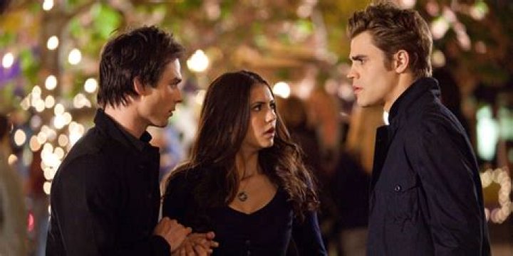 Elena & Stefan Break Up — Season 4 Episode 6 – Hollywood Life