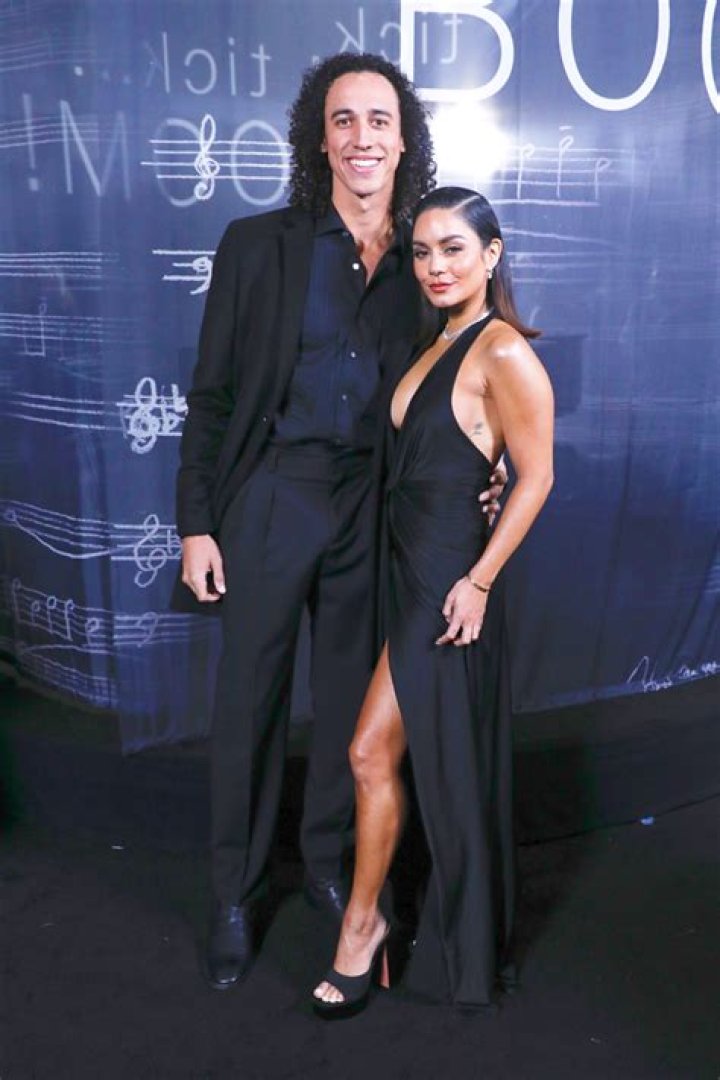 Vanessa Hudgens Rocks Plunging Dress With High Slit & Cozies Up To BF At ‘Tick, Tick…BOOM!’ Premiere