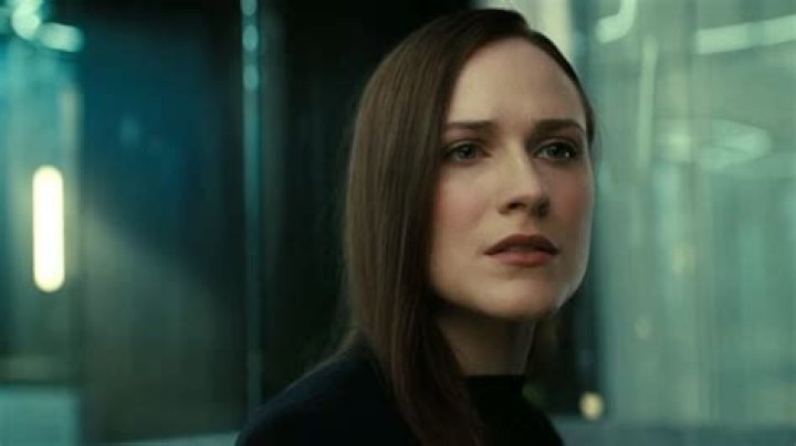 ‘Westworld’: Creepy Robots Revealed In Terrifying First Trailer — Watch