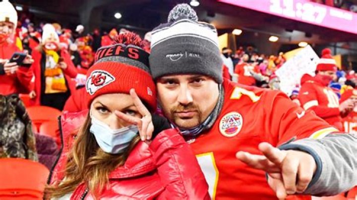 Where Can I Buy Chiefs Gear Near Me? – Hollywood Life
