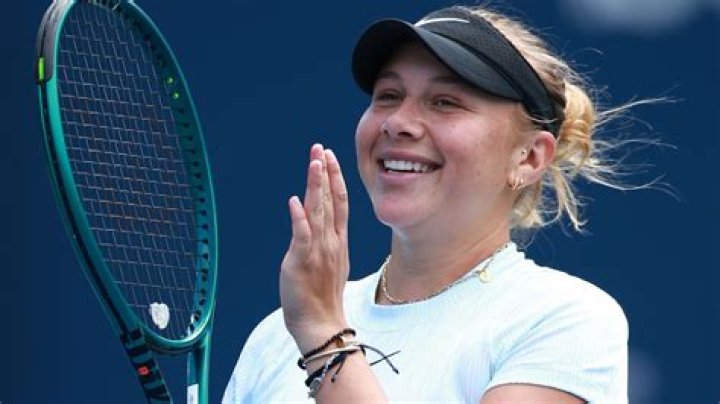 Amanda Anisimova: 5 Things About U.S. Tennis Player Who Upset Simona Halep In French Open
