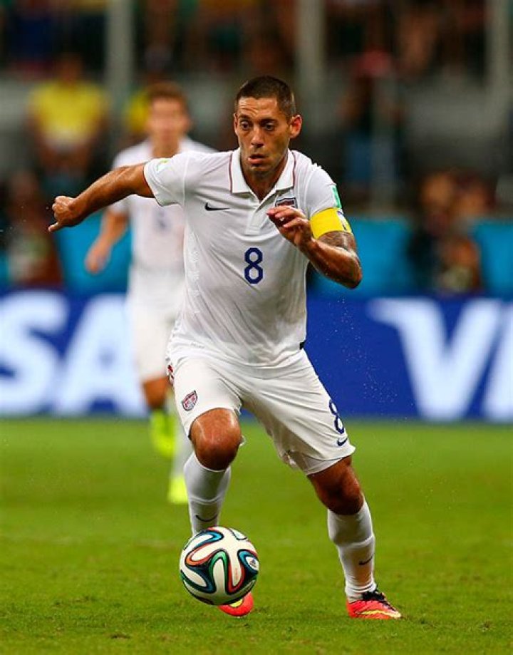Who Is Clint Dempsey? — 5 Things To Know About USA Soccer Star – Hollywood Life