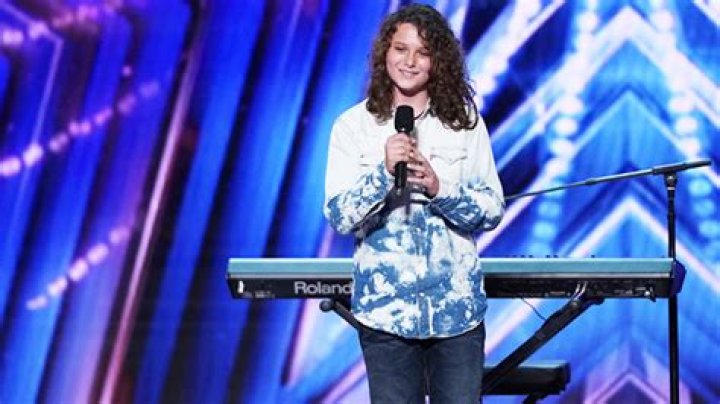 Who Is Dylan Zangwill? About The 14-Year-Old Singer On ‘AGT’ – Hollywood Life
