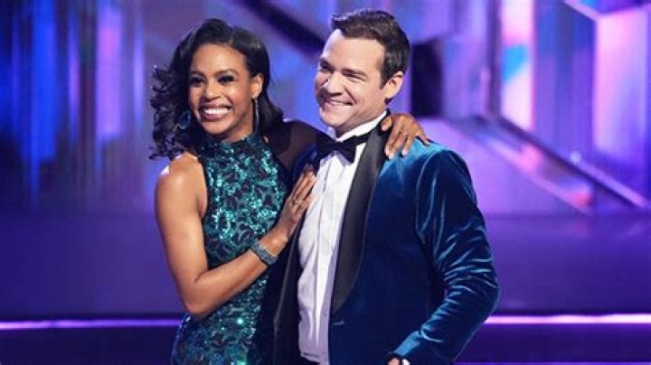 Who Is Gabriel Gomez? What To Know About Daniel Durant’s Interpreter – Hollywood Life