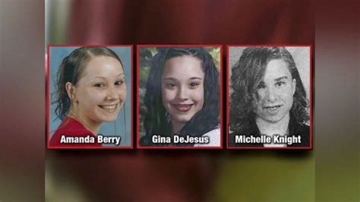 5 Things About The Cleveland Kidnapping Survivor – Hollywood Life