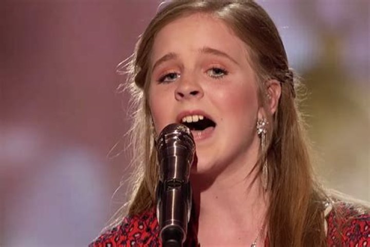 Who Is Kadie Lynn Roberson? — 5 Things To Know About The ‘AGT’ Country Singer – Hollywood Life