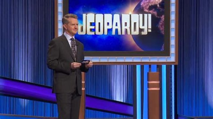 Who Is Ken Jennings? 5 Things About ‘Jeopardy!’ Champ & Interim Host – Hollywood Life