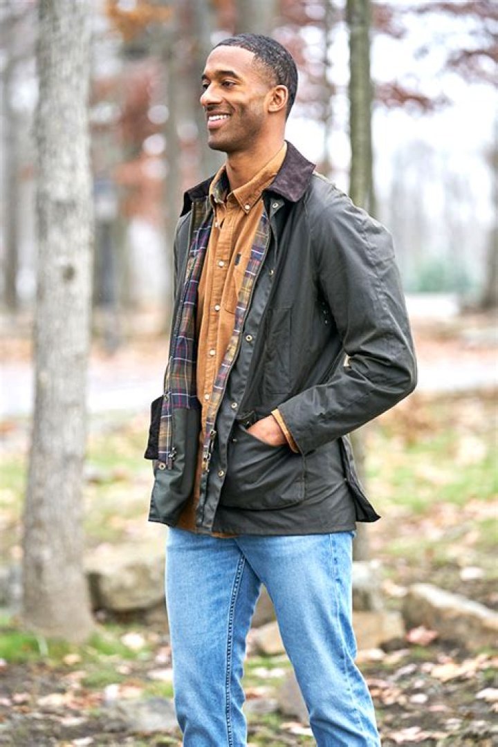 Manny James: 5 Things To Know About Matt’s Dad Who Surprises Him On ‘The Bachelor’