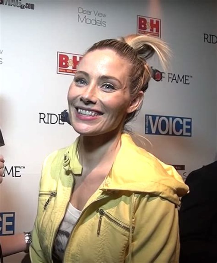 5 Things To Know About Murdered Model – Hollywood Life