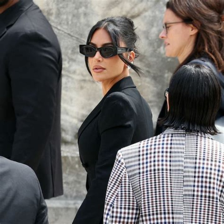 Things To Know – Hollywood Life