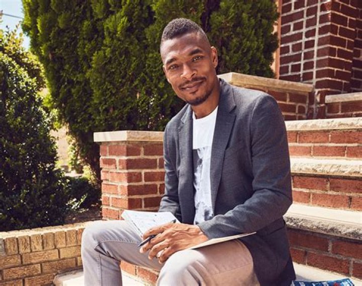 5 Things On Padma Lakshmi’s New Man – Hollywood Life