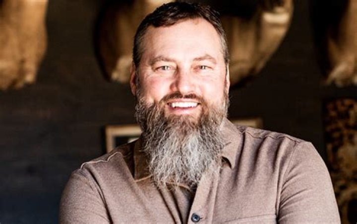 Willie Robertson Celebrity Profile – Hollywood Life