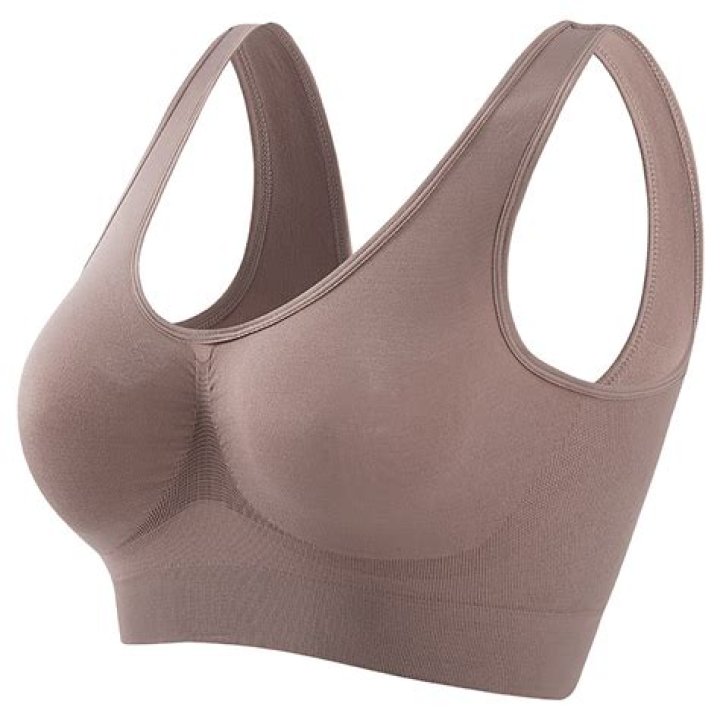 Enjoy the Freedom of Movement During Your Workout With These Comfortable & Stylish Best Yoga Bras