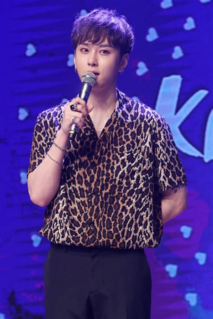 Yong Junhyung — PICS