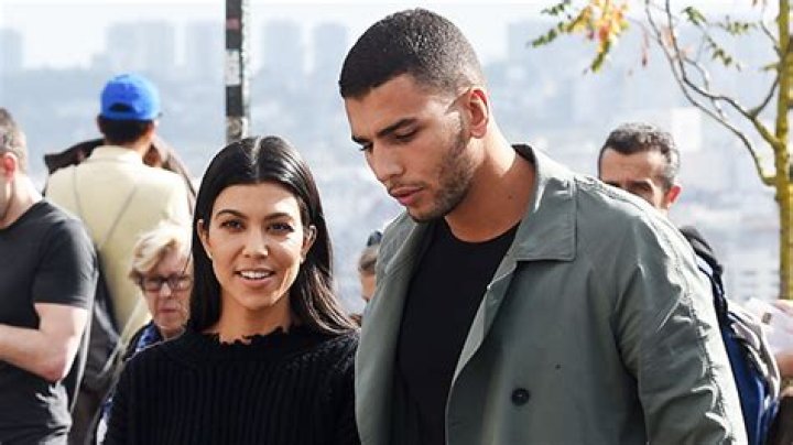 Younes Bendjima Whips Up A Romantic Dinner For Kourtney’s 39th Bday — Cute Pics
