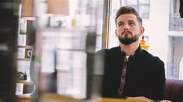 ‘Younger’s Nico Tortorella Reveals How Josh Is Going To Handle That Major Twist & More In Season 6