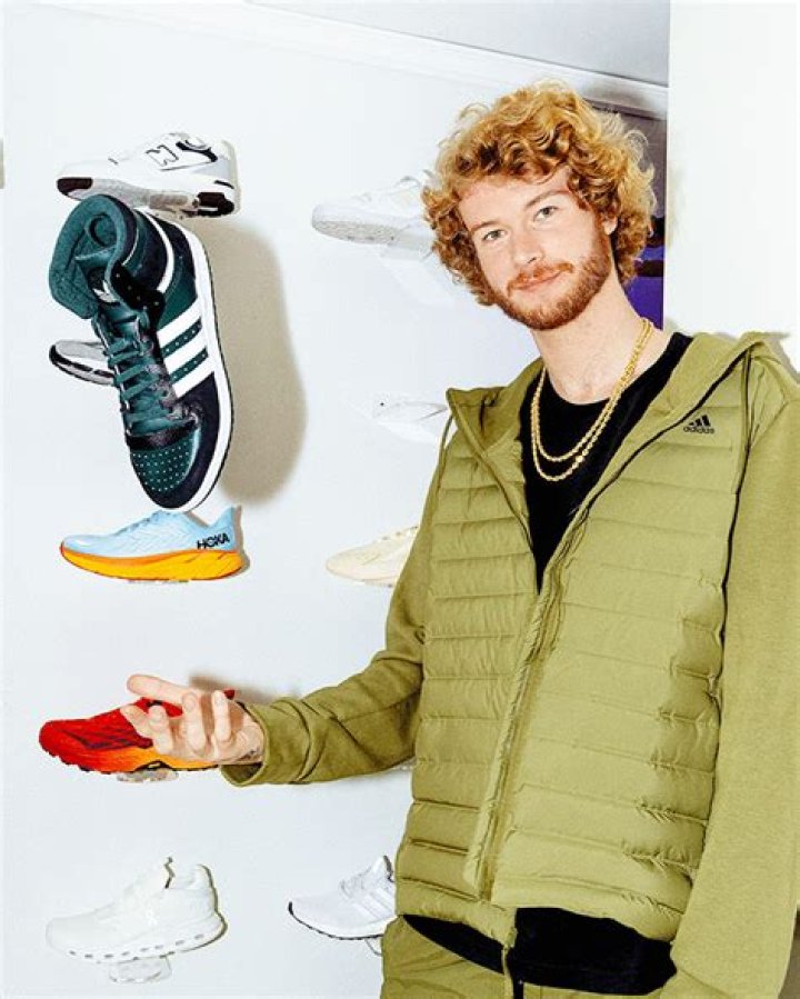 Yung Gravy Gets Into The ‘Holiday Vibes’ With His Foot Locker Collab – Hollywood Life